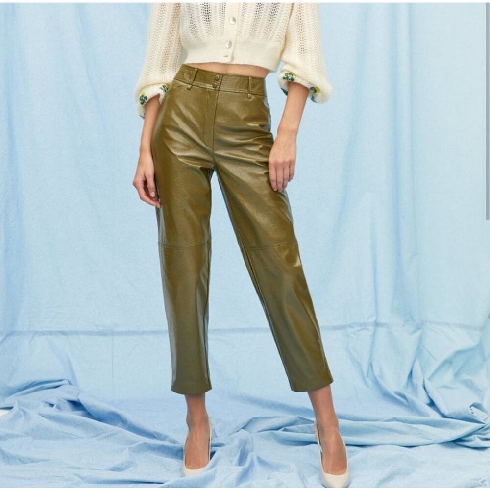 Aritzia Wilfred Le Fou Funk cropped faux leather Pants Avocado Green Size 2
